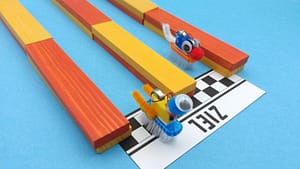 Wunderwuzzi-Drag-Race-Roboter